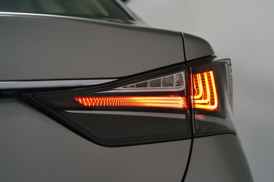  Lexus GS200t 2016 года  (фото 13 из 20)